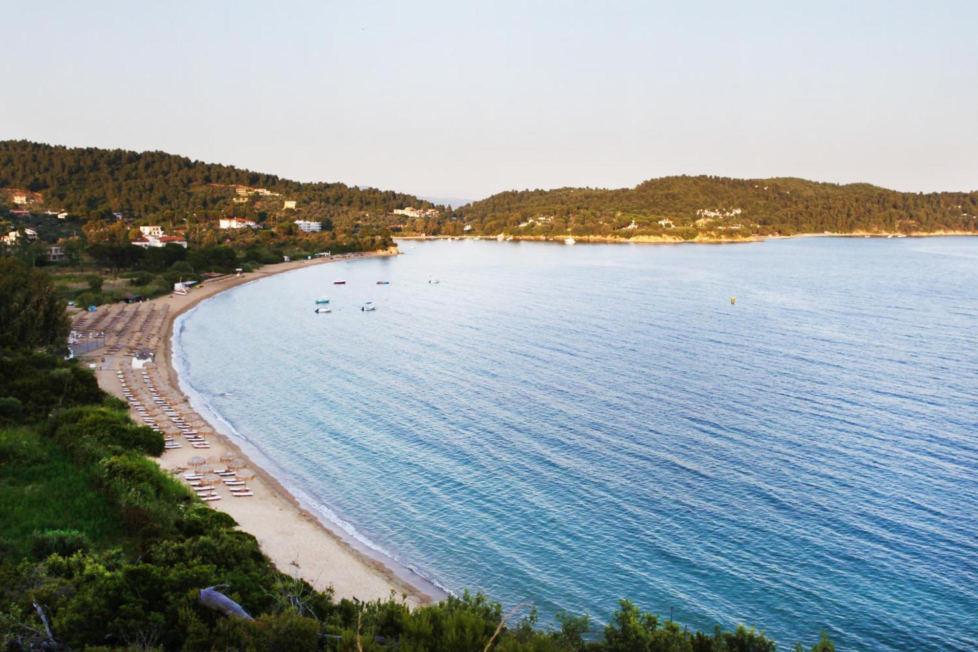 Ostria Aparthotel Agia Paraskevi  Bagian luar foto