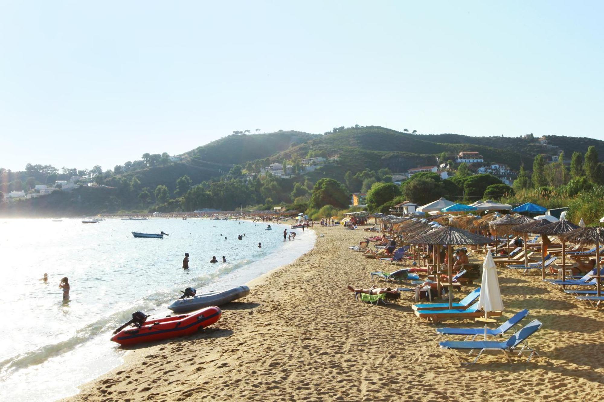 Ostria Aparthotel Agia Paraskevi  Bagian luar foto