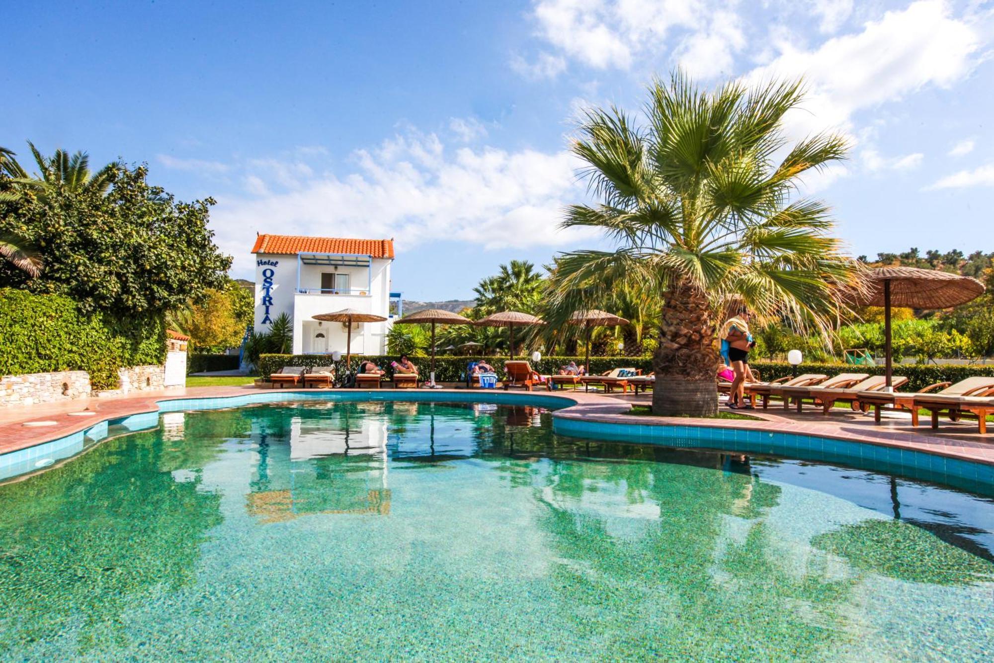 Ostria Aparthotel Agia Paraskevi  Bagian luar foto